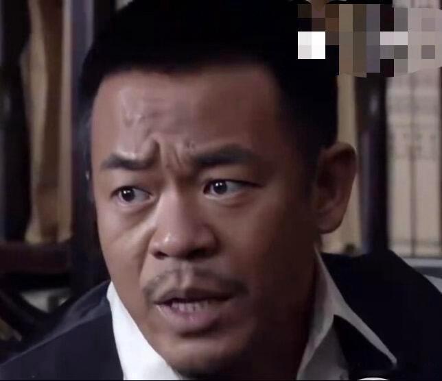 苟师年轻时候 非洲地平线上升起的旦🎶参演《一仆二主》兼顾演戏与献唱，包揽片尾插