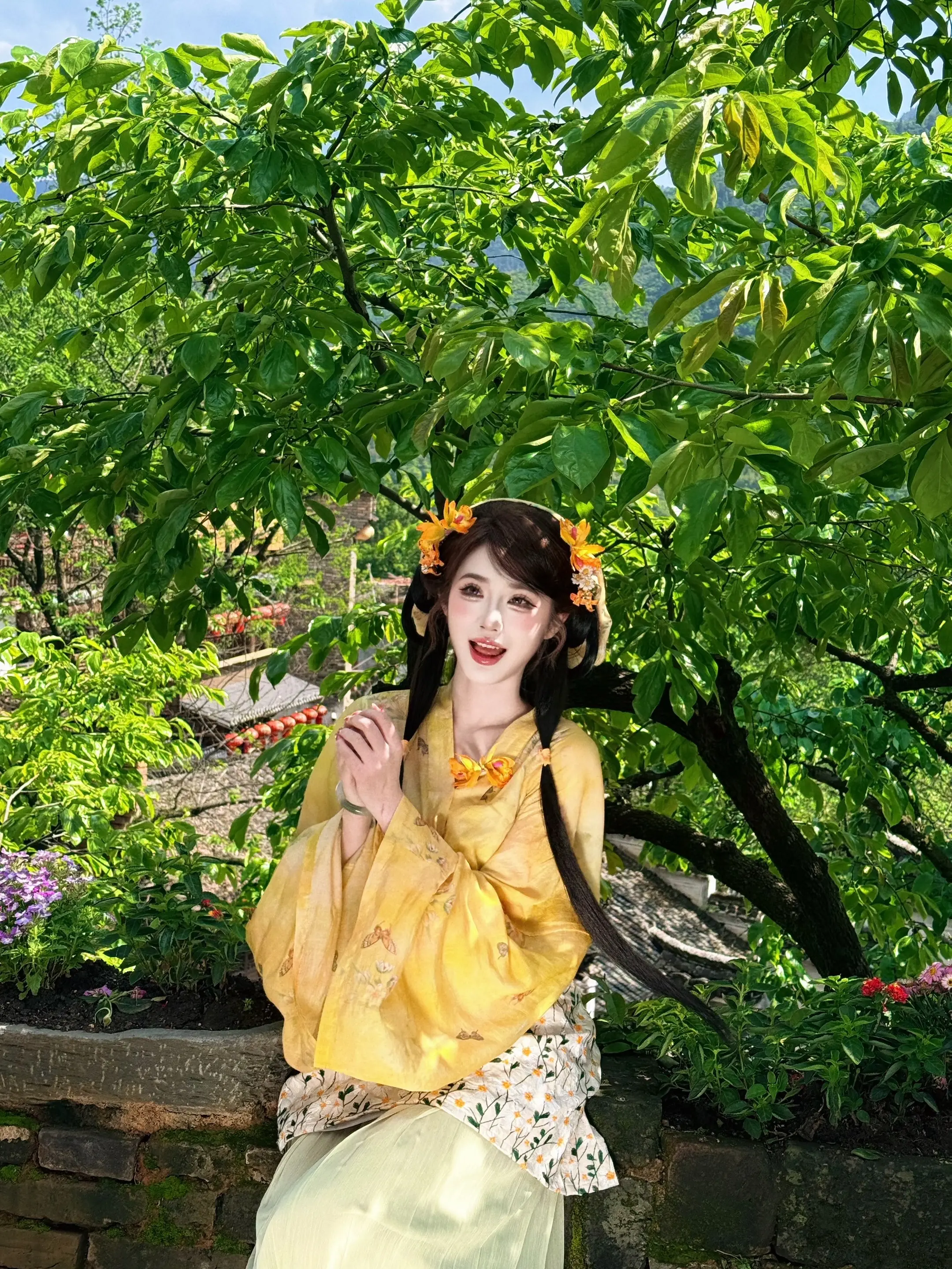 女儿心总如水 起伏而迂回，梨花怎带雨 请君多体会～
