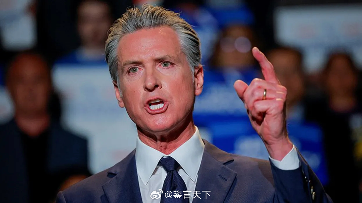 川普加紧攻击加州州长纽森 川普近日攻击加州州长加文·纽森，声称他因阅读障碍而“不