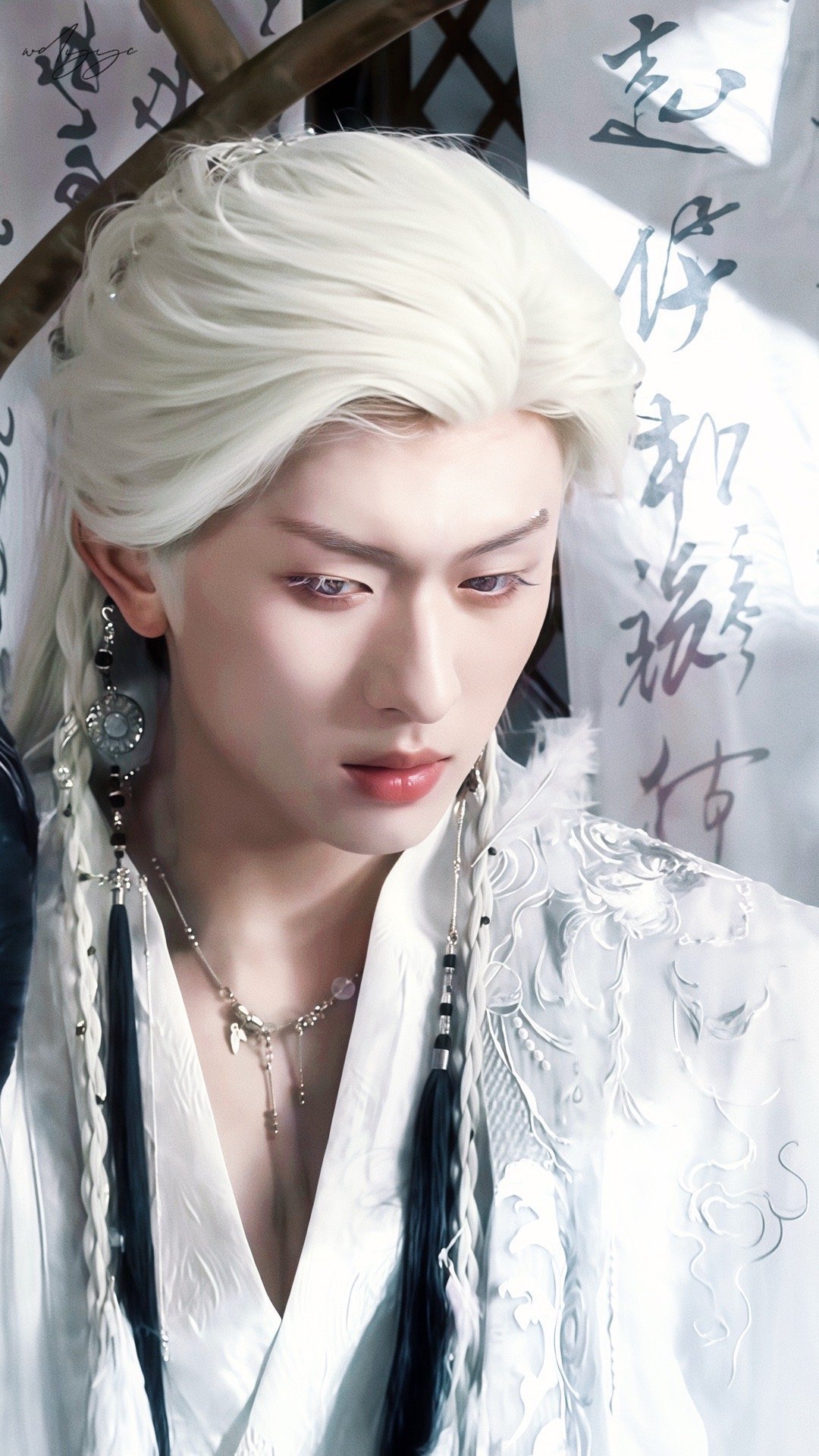 🍊 在这个繁杂的世界，只愿你能万事顺遂，星途璀璨，平安多喜乐。 cr.水印 