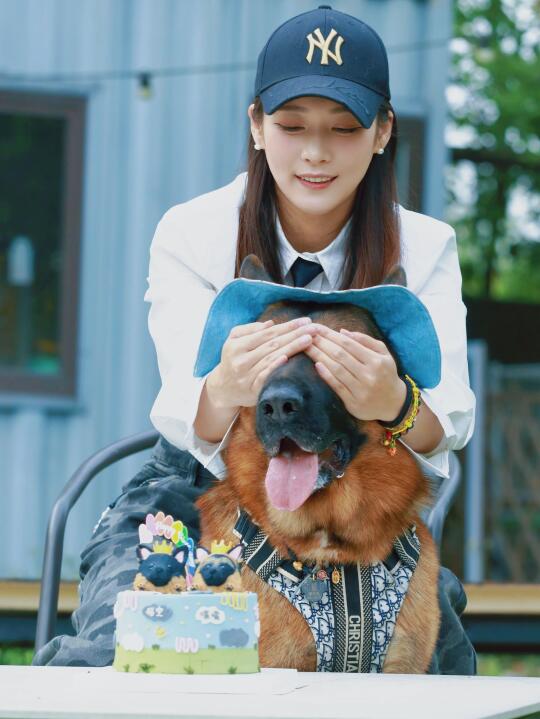 狗狗我啊，也有了自己的生日派对🥳