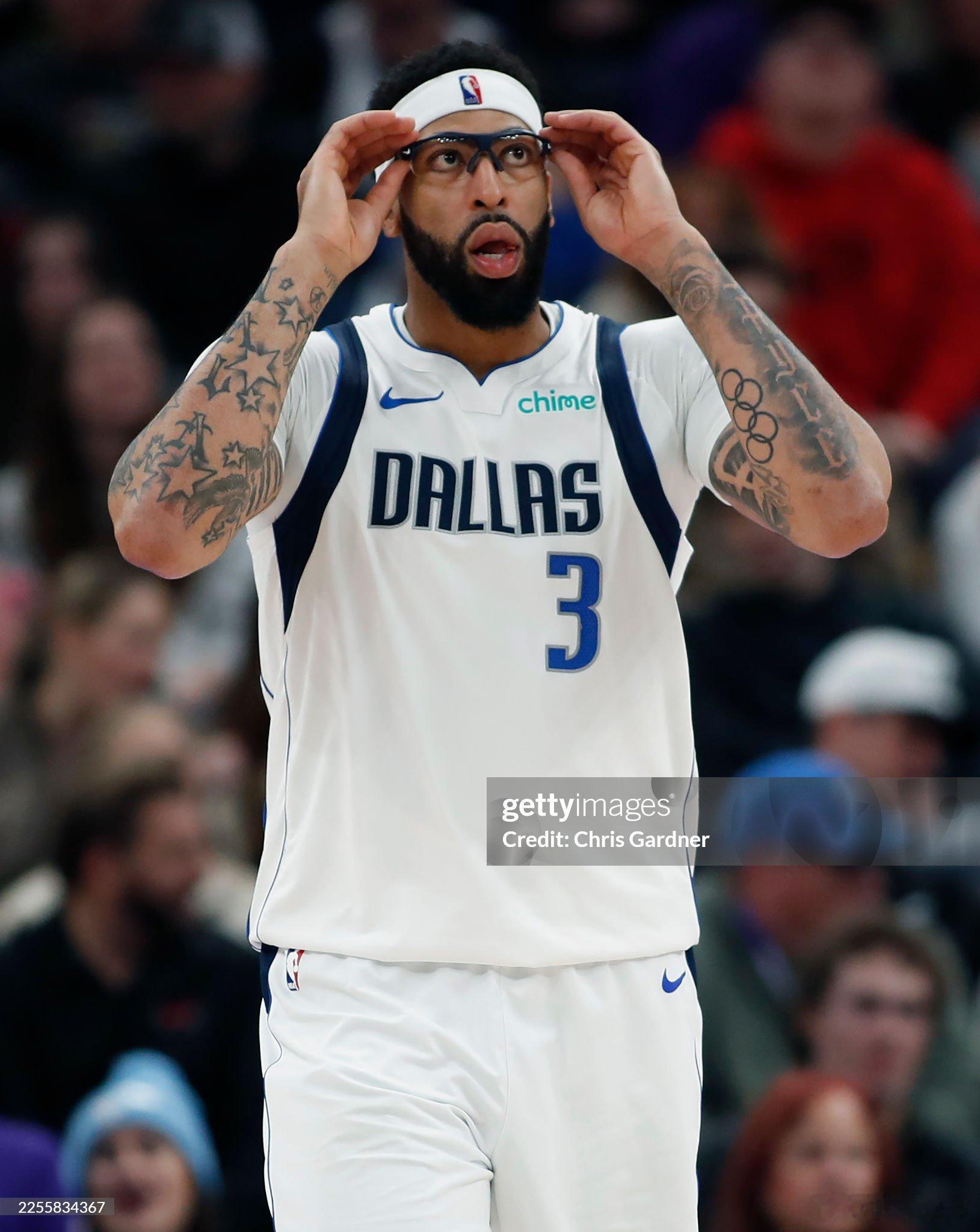 MFFL 来自Shams的消息。我牛与奇才完成交易。我牛得到米德尔顿￼、AJ约翰