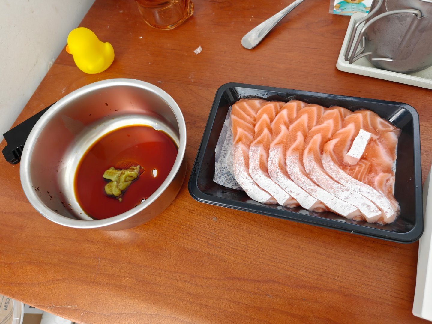 今天的早餐 是吃肥猪肉