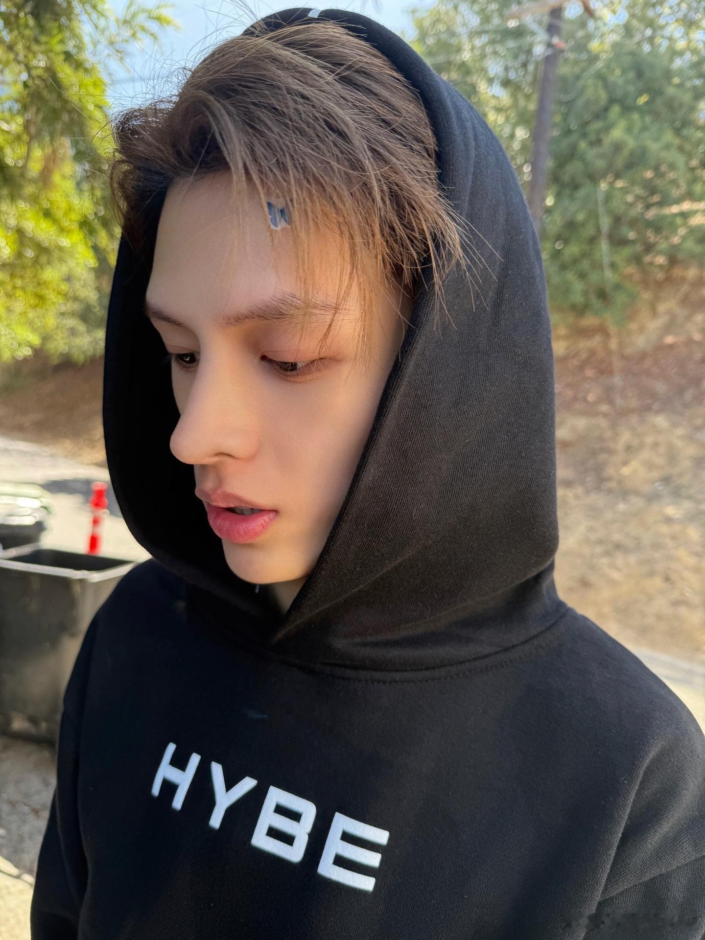 赵雨凡JAMES  🦅  每日一善 每一个人都可以成为生活中的阳光。用我们的微