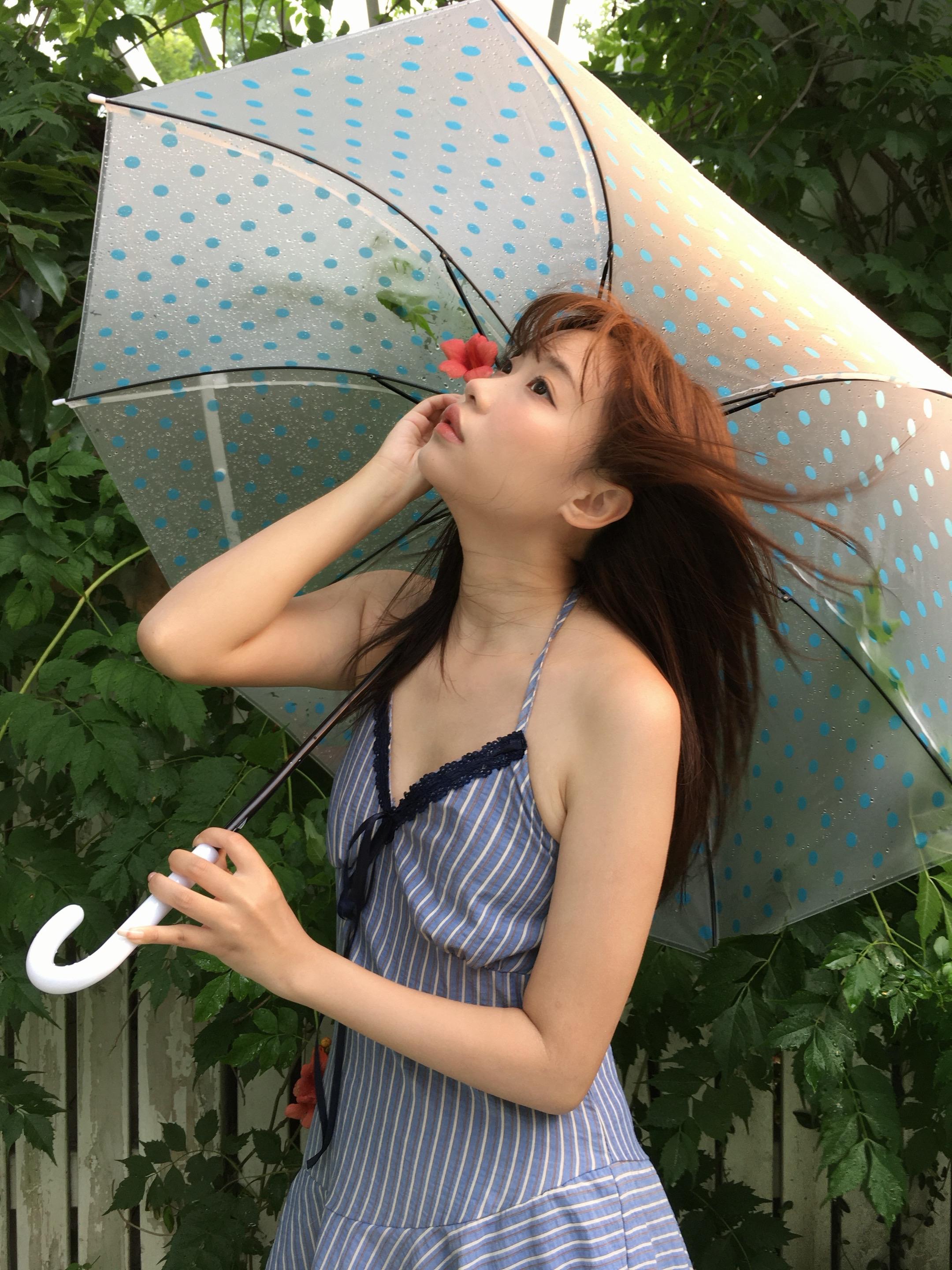 一個雨季包含多少淚滴.