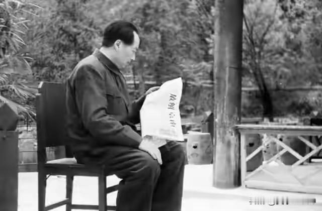毛主席霸气语录太多了，没必要都写出来，以下选择的四条大多数人比较喜欢。
 “国主