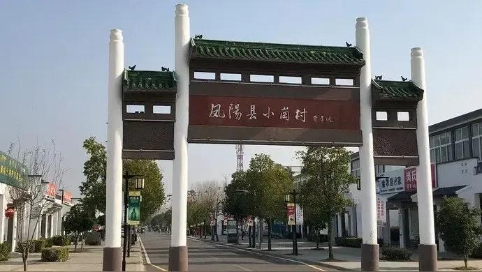 《单干的春天来了》

单干好，单干妙，单干乐得喵喵叫。
单干一切靠自己，不像集体