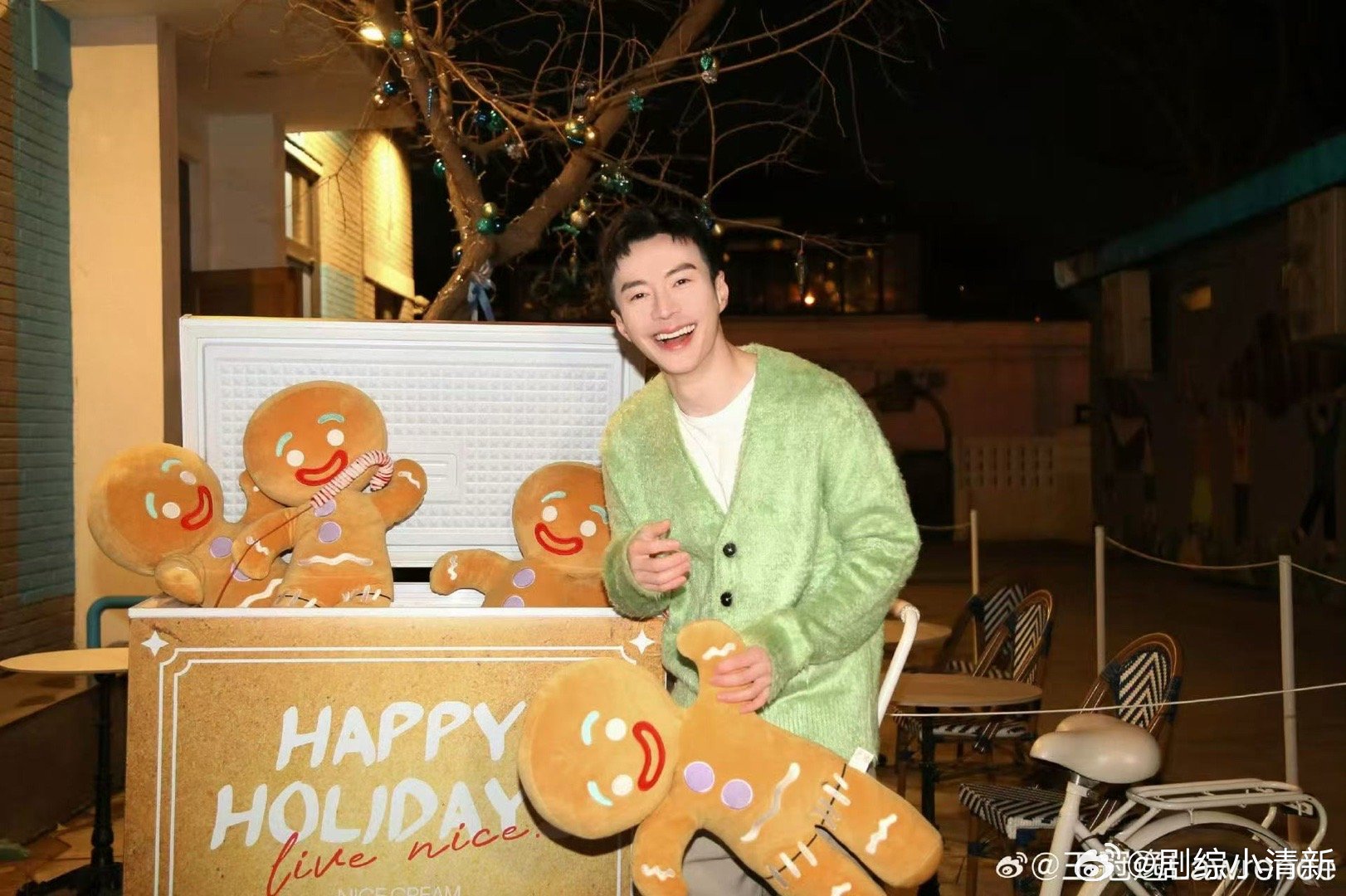 王冠逸新剧有种道明寺的蠢萌王冠逸新剧蠢萌式追爱 杜兆辉这追人方式确实有那味。被飞