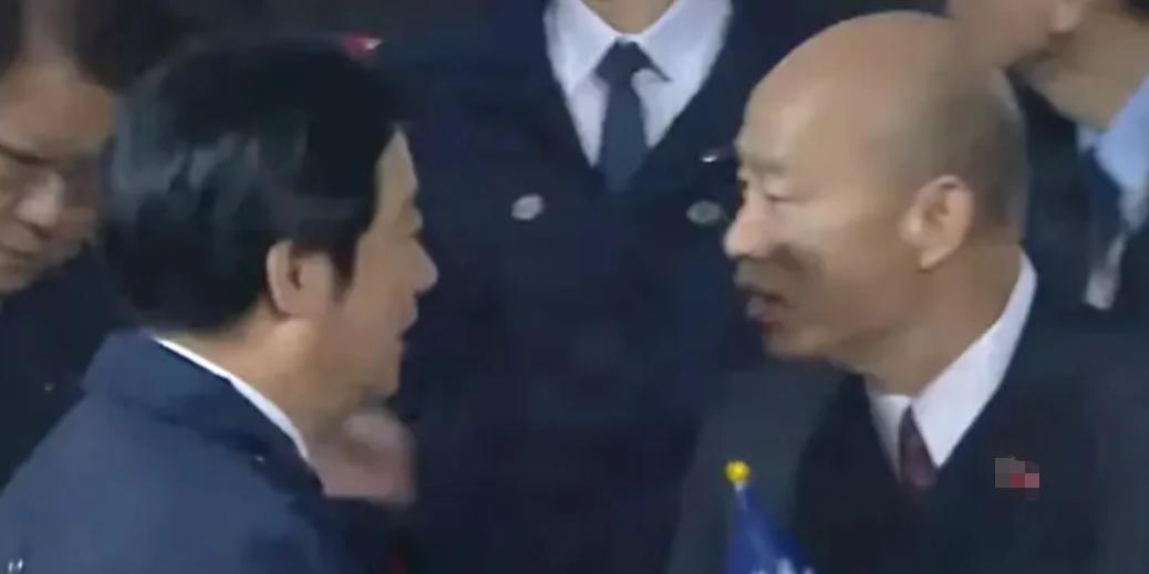 元旦升旗  赖清德与韩国瑜握手致意、与郑丽文零互动

今天（1日）的“元旦升旗”