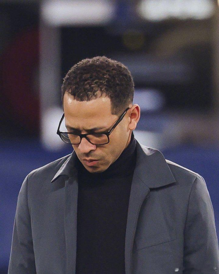 这轮联赛争冠、争五与保级三大悬念都更加开放。热刺14轮不胜，自2009年来首次跌