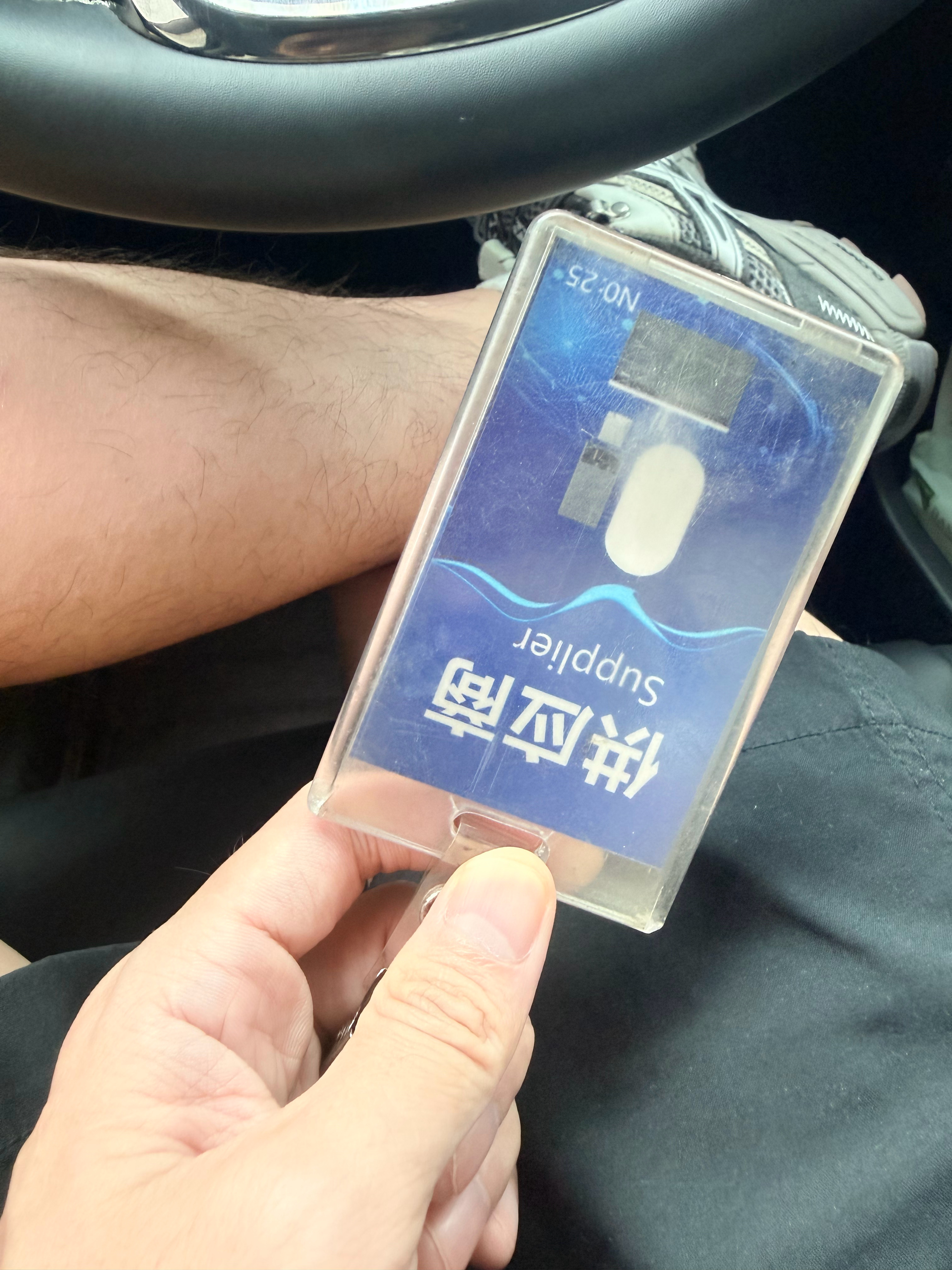 好想出去旅游上班都没有时间出去玩 
