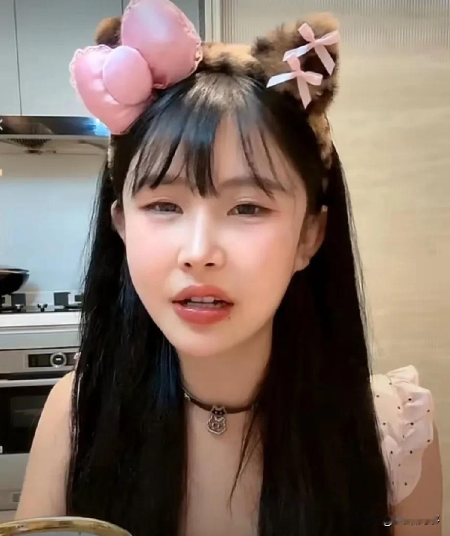 猫妹妹担心大号过户交“辛选”带货将承担连带责任！

            猫妹