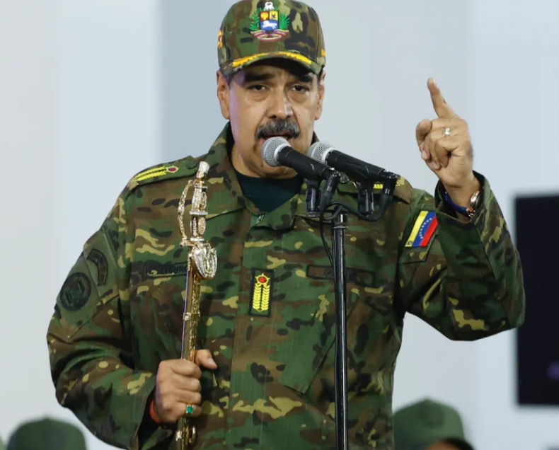 军事 信号！【特朗普认定委内瑞拉政府是“外国恐怖组织”】美国总统特朗普16日在社