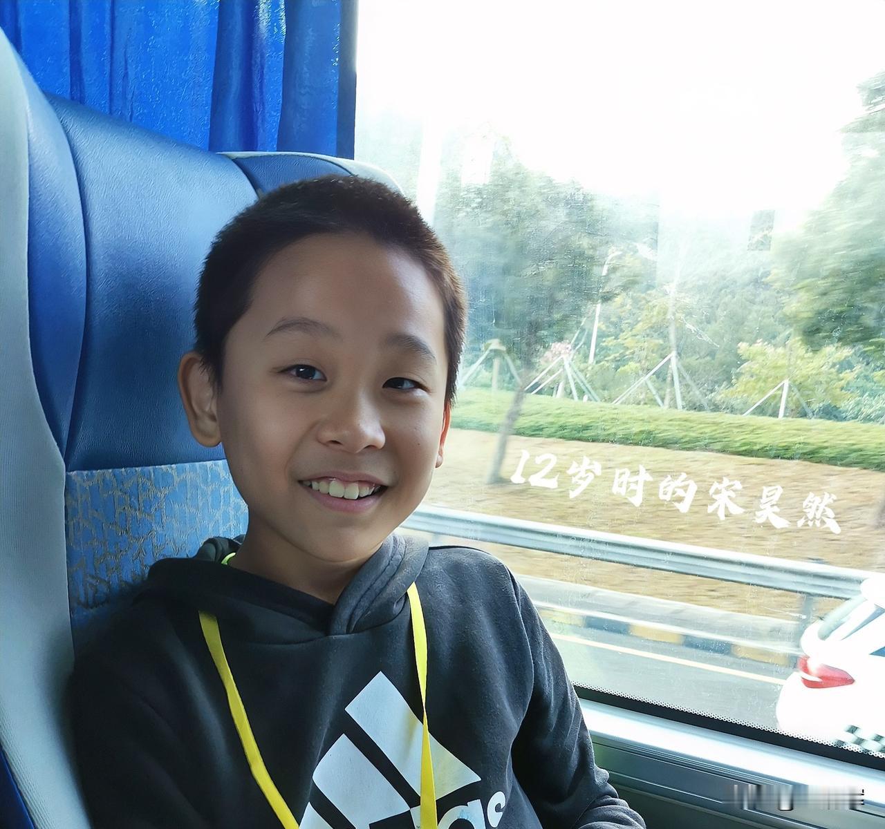 （1474）：孩子，早上好。今天深圳气温平均20度，不冷不热，就是气候干燥一些，