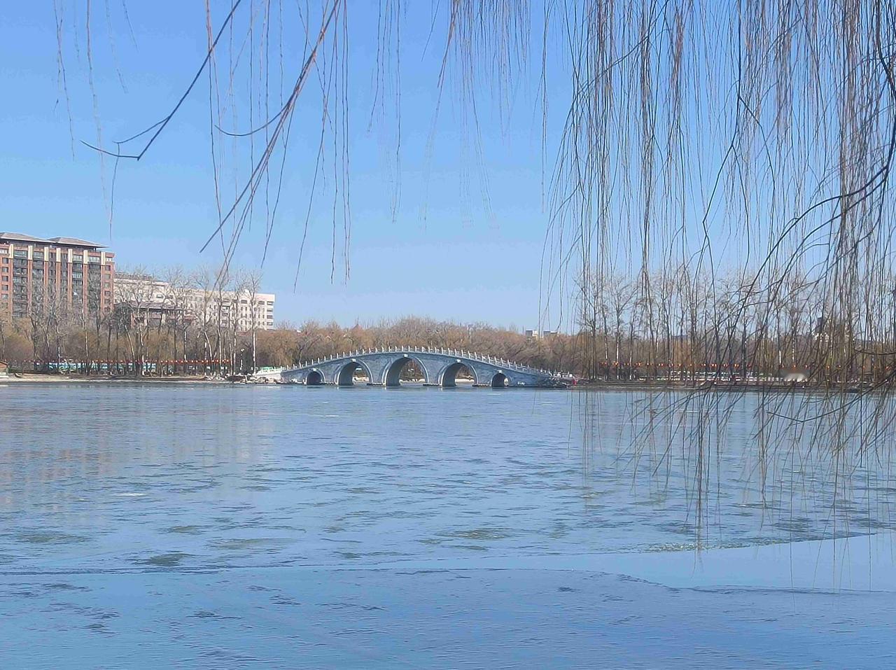 我的今日状态：🏃‍➡️运动
我这里的天气：☀️晴天