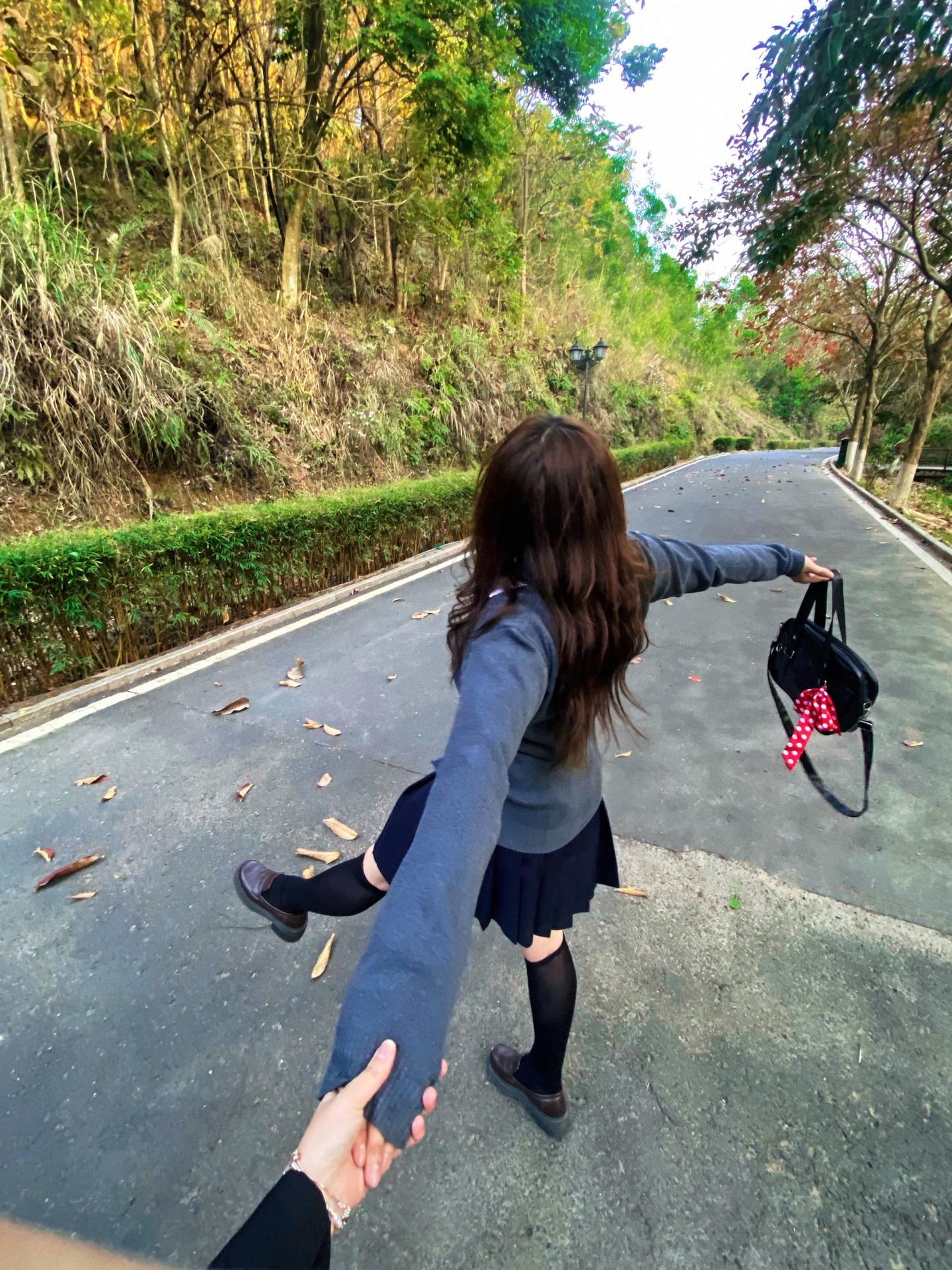 想讓命運再把我們綁得更緊一點