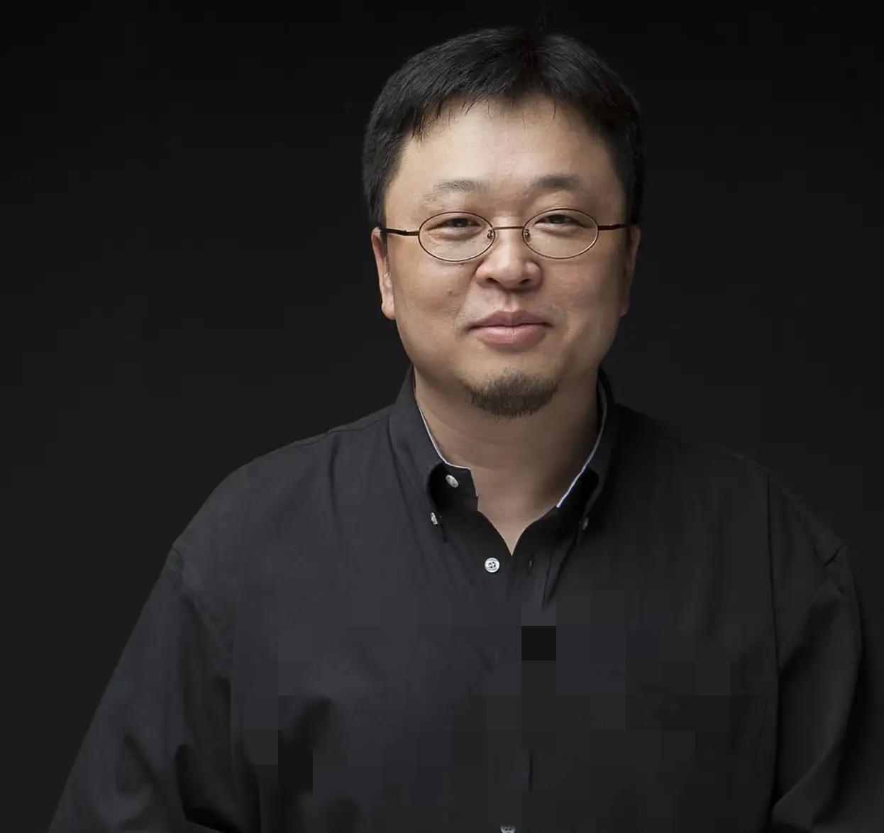 罗永浩连发五条微博痛批电视，千万网友集体共鸣
很多家庭都遇到同款难题，却很少有人