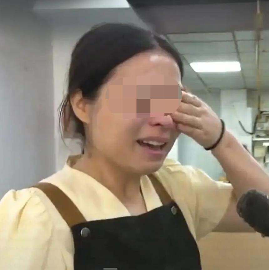 遇见小面创始人道歉了，重庆小面协会也发声了！
很多被起诉过的小店店主们，也纷纷发