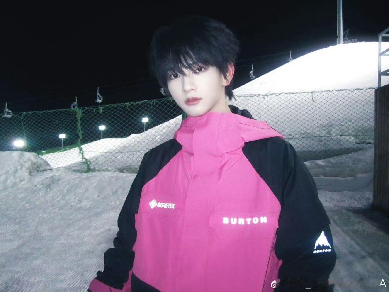 穆祉丞1电影1音乐节3综艺穆祉丞每次综艺都有出圈表现，完全全能爱豆来着，期待穆祉