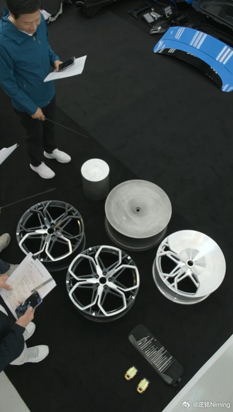 双层梅花锻造轮毂的制造全过程，真是一整块铣出来的啊