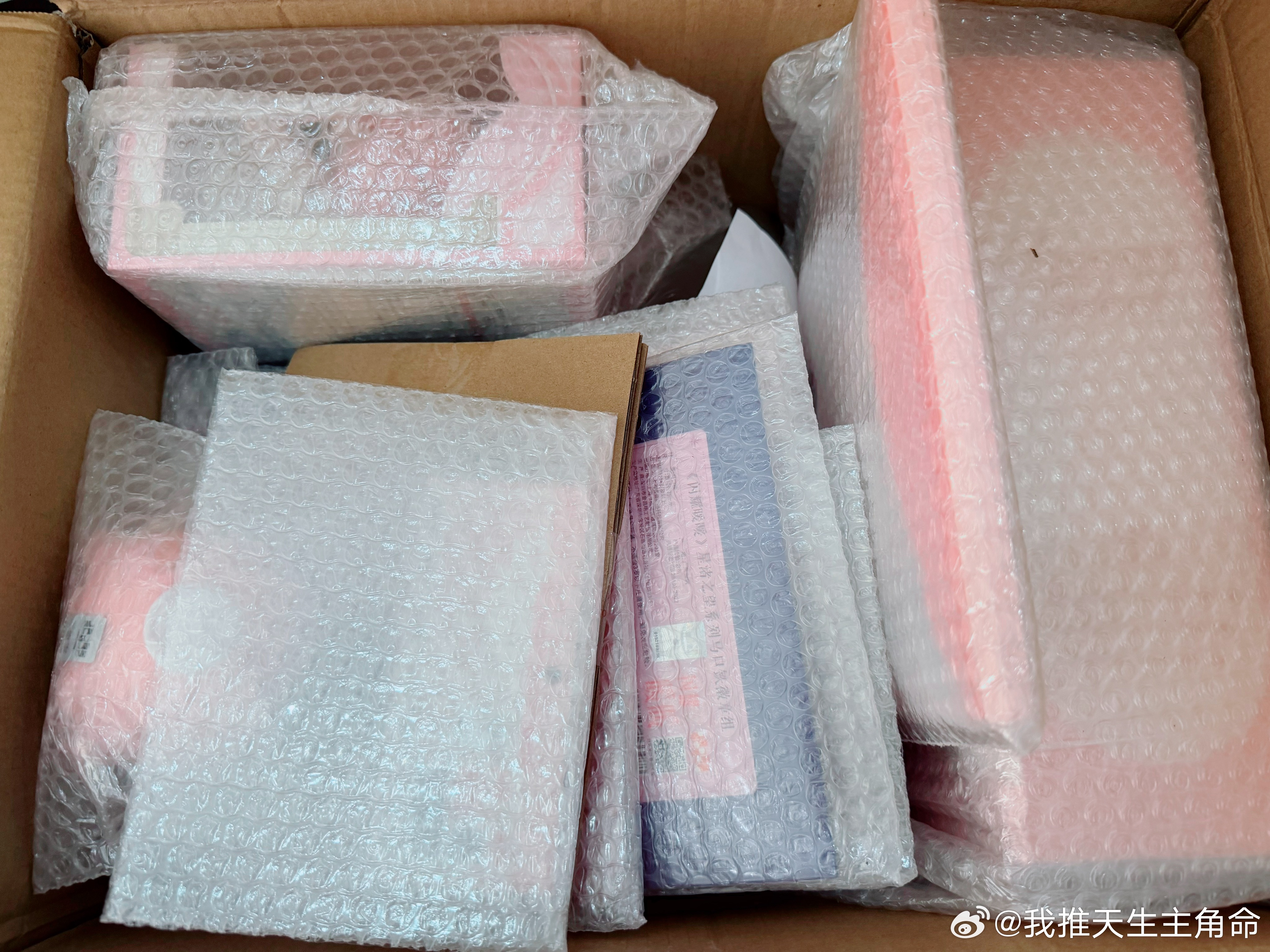 愉快地开箱时间，还有一批没有到 
