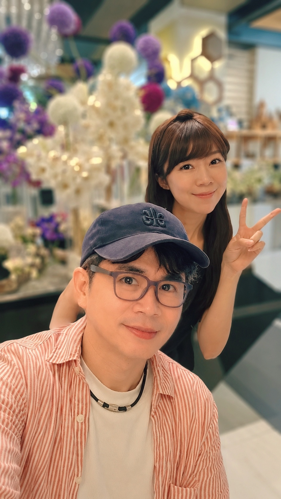 今天下午到三羽建材中心，和劉副理一起確認江董別墅的窗型設計、施工時程及合約內容，