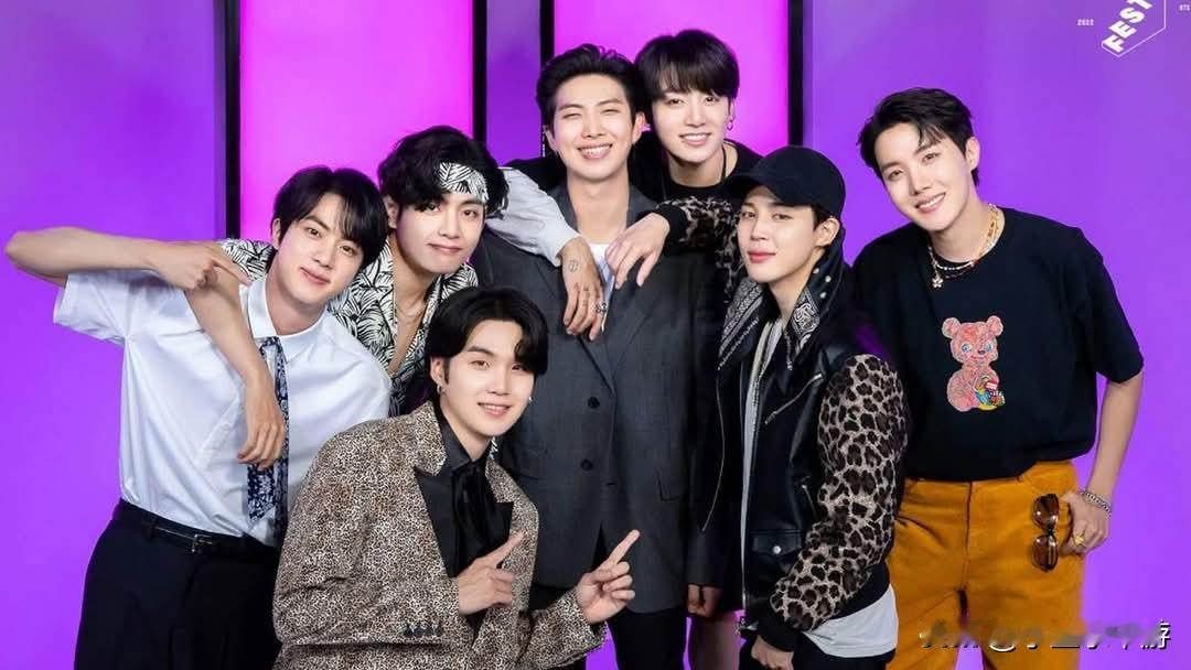 全球人气男团BTS（防弹少年团）正式宣告完整团体回归！官方于元旦（2026年1月