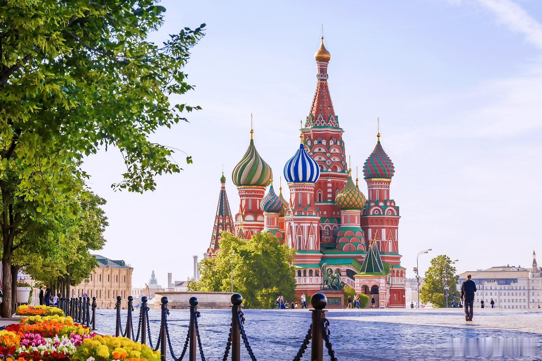 普京说，俄罗斯对华免签政策将于近期生效。 