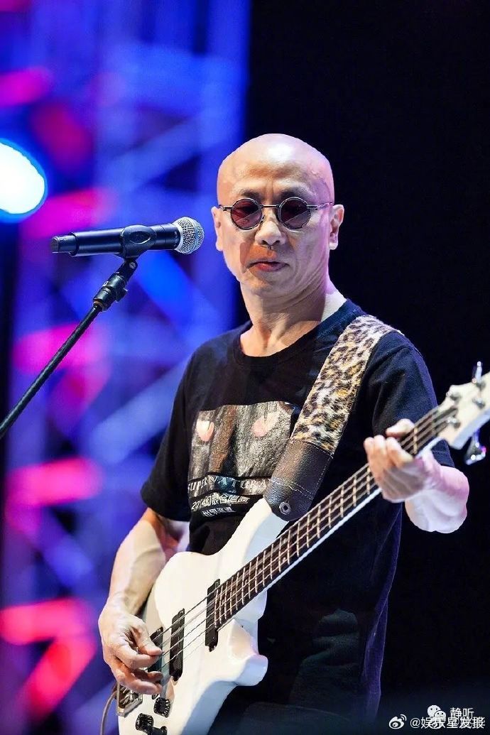 音乐人韩贤光心脏骤停送医抢救林志炫发文祈愿韩贤光早日康复 台湾知名音乐人韩贤光在