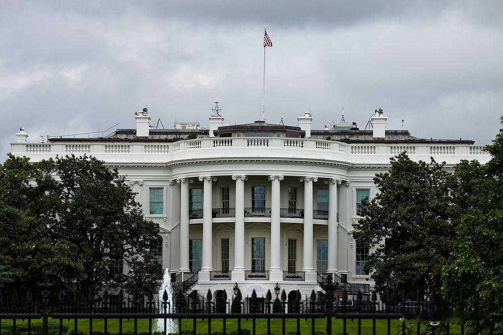 当地时间11月23日，美国与乌克兰代表团齐聚瑞士日内瓦，围绕美方精心策划的旨在终