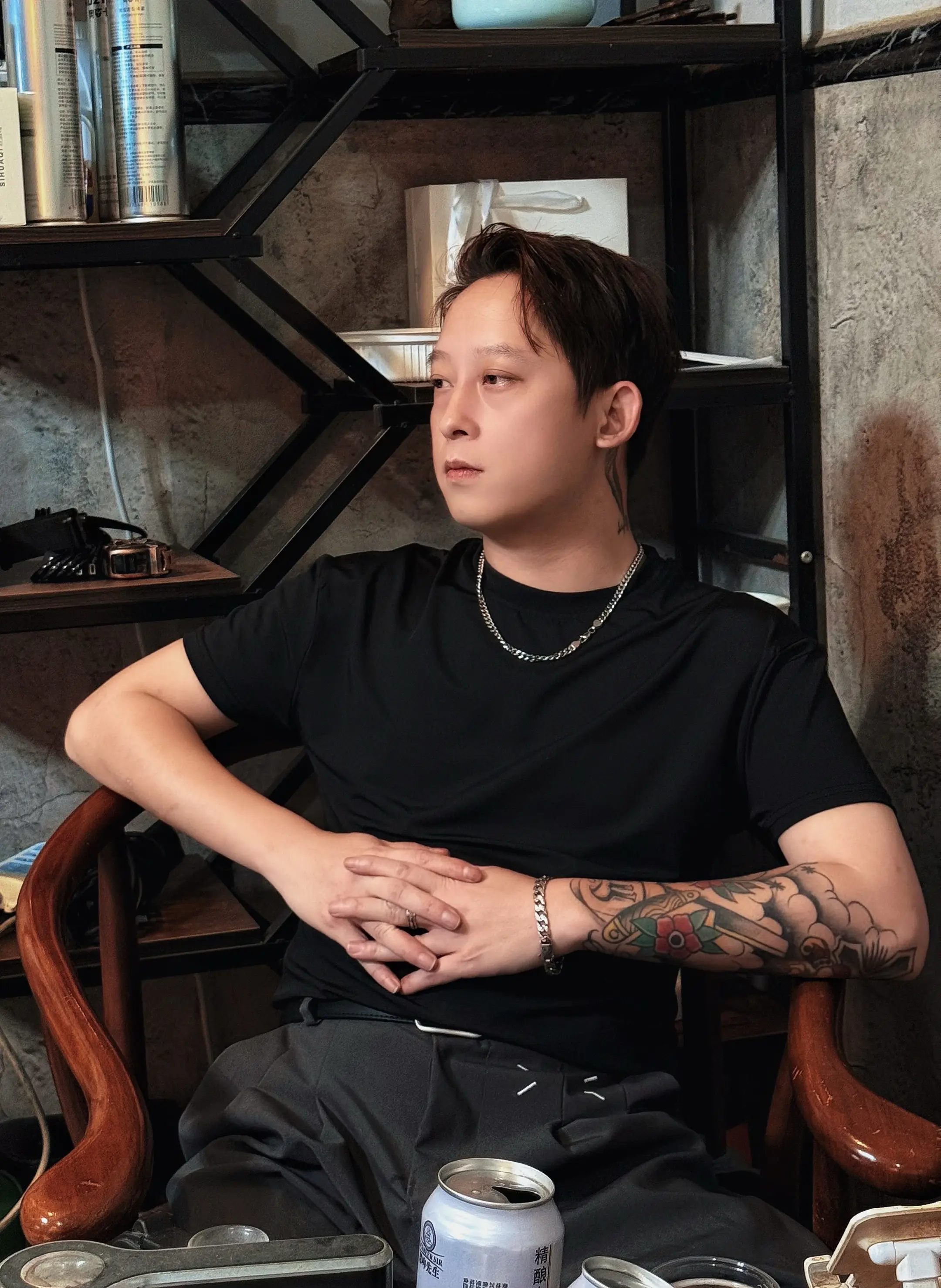 提升自己 永远比仰望别人更有意义