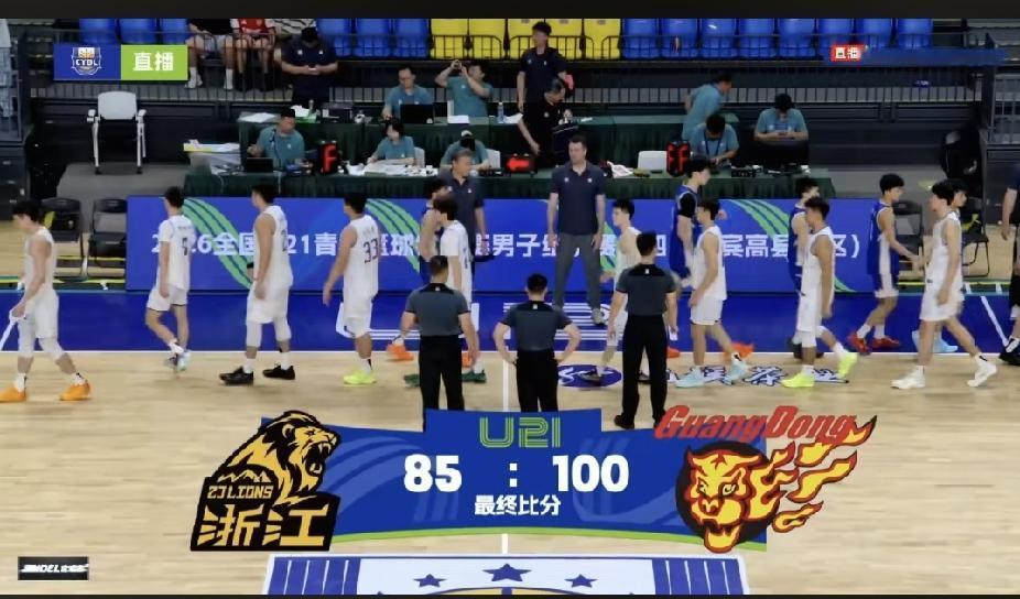 3人得分20+，5人得分上双，广东宏远全员发挥以100:85大胜浙江广厦晋级U2