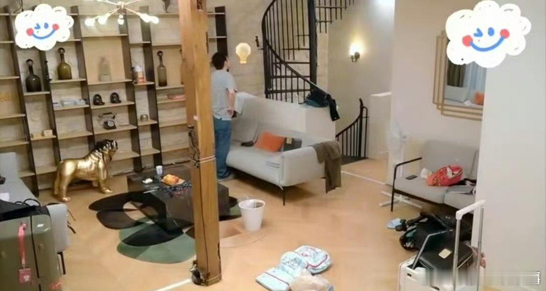 谁像李佳琦关心尚雯婕一样关心我 要是我身边有李佳琦这样的人，知道我不方便还特意等