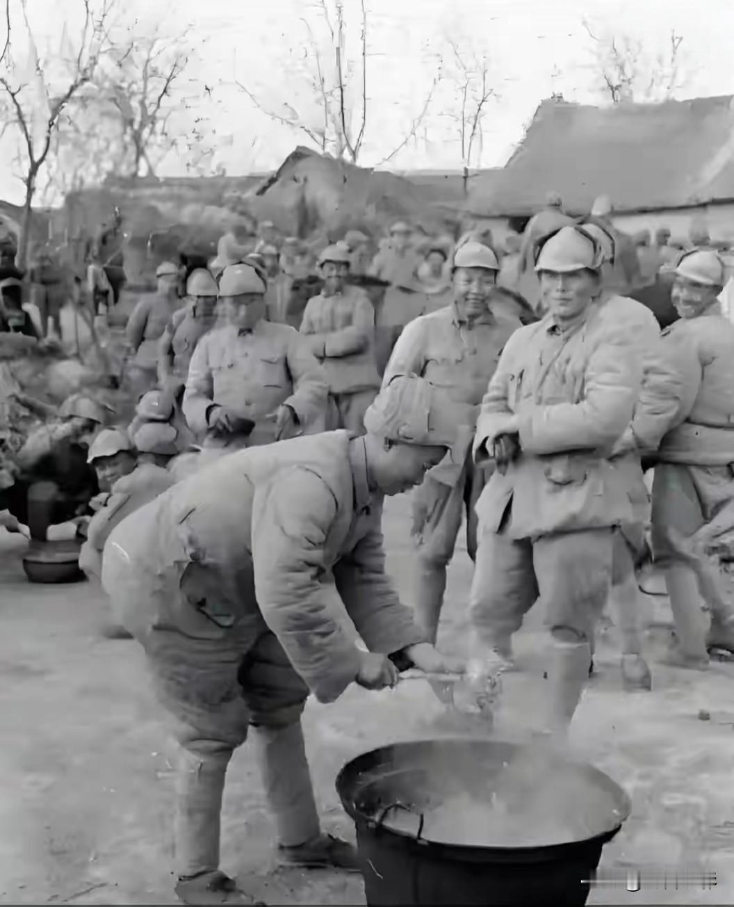 80多年前的土枪土地道

凭什么能对抗飞机坦克？

直到今天才发现

我们竟然误