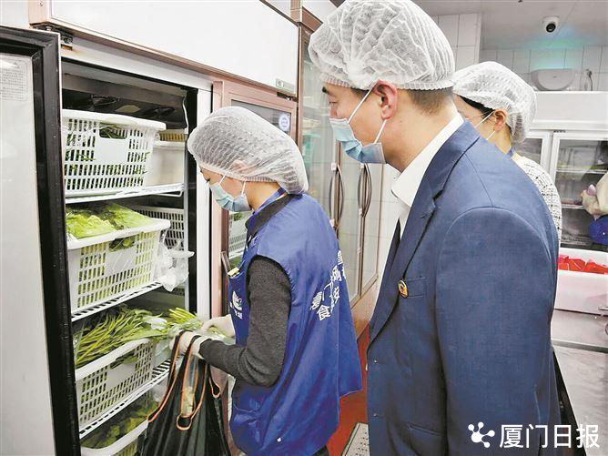 抽样快检连锁品牌火锅店，让厦门市民“涮”得安心