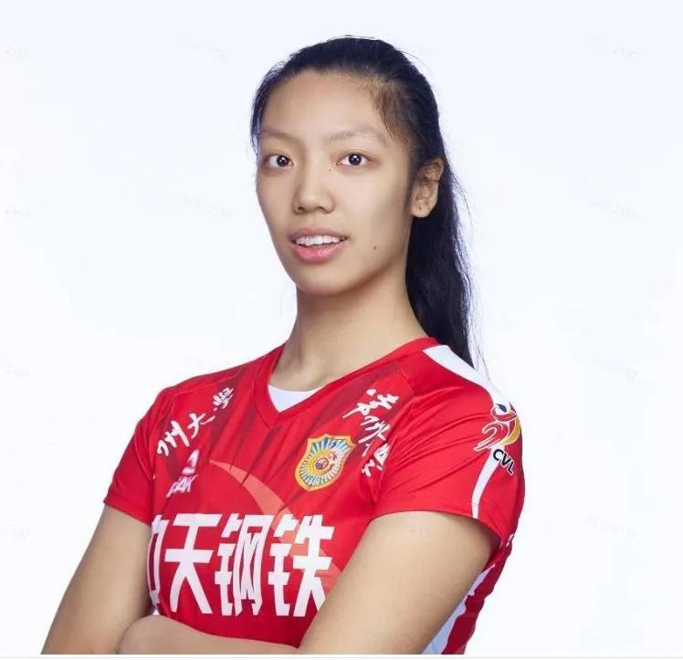 唐欣第3个攻击点的发挥，直接关系到女排整体进攻能力的高低，对整个女排的发展10分