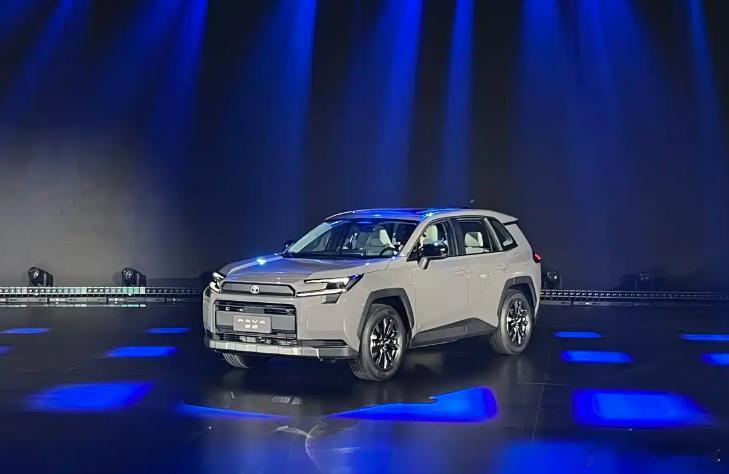 广州车展开幕在即，各大厂商摩拳擦掌，就连丰田都坐不住了！11月19日的一汽丰田品