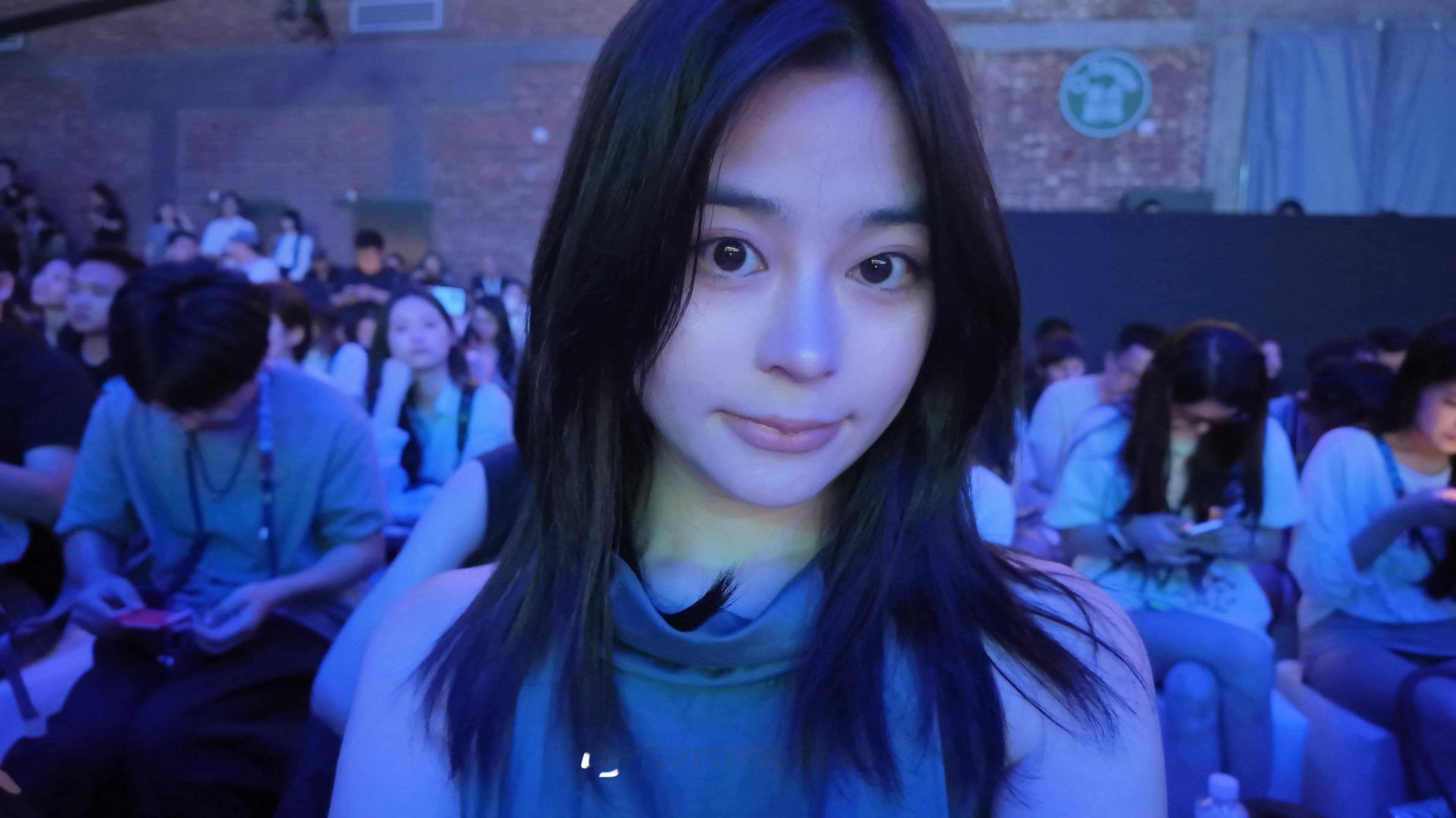 Pocket 4 Pro拍照无形中让人变好看又特别自然(˘⌣˘)📷很喜欢了大疆