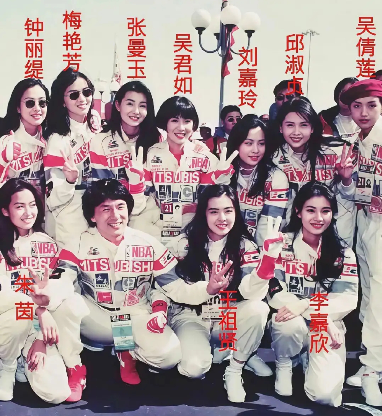 这张照片是什么时候拍摄的，哪位是你的女神？ ​​​