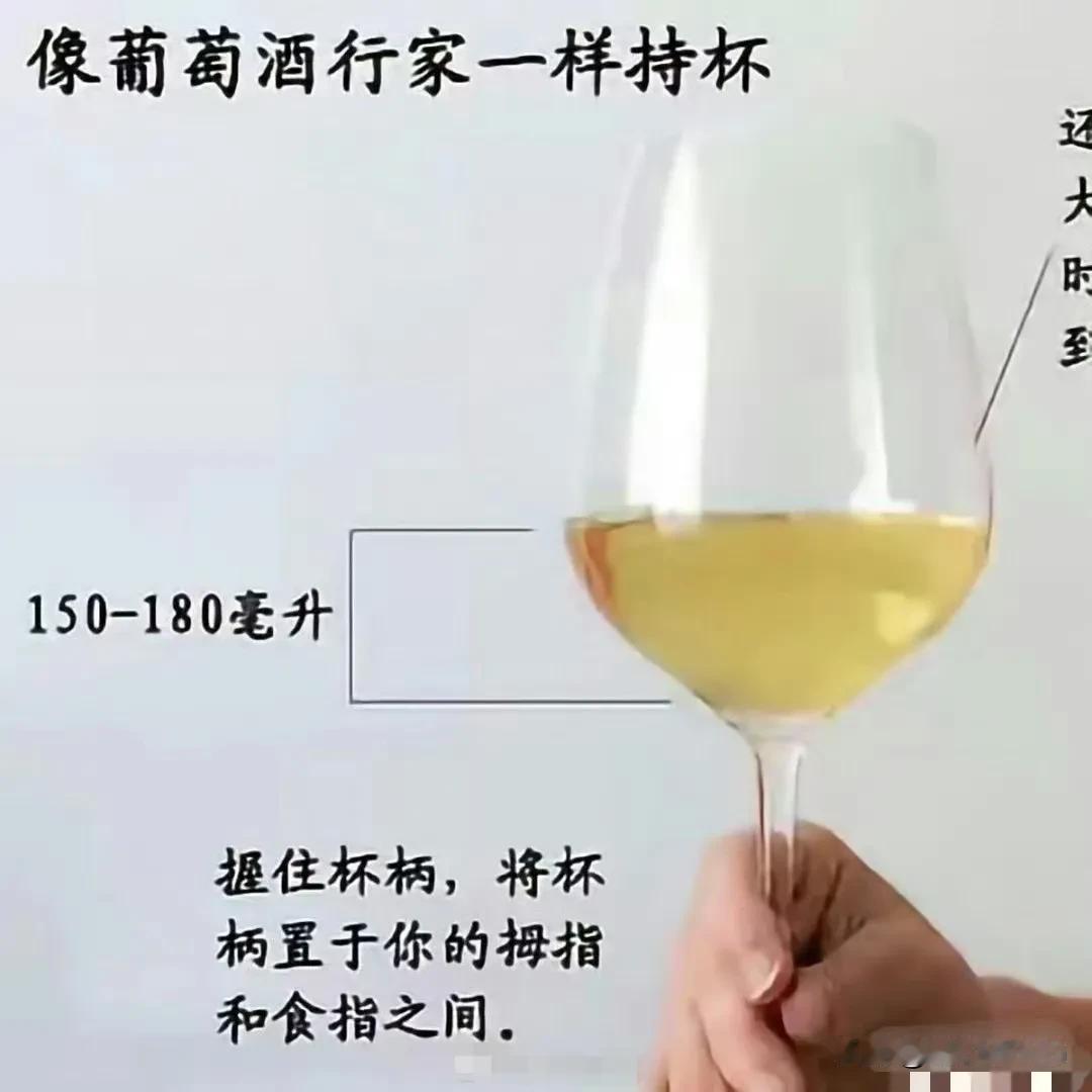 每次看到这两张图我就想笑。
所谓的规矩，是给穷人立的。[灵光一闪]