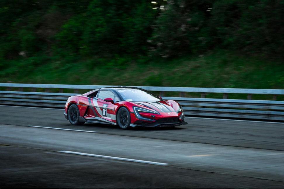 472.41km/h！中国超跑再次刷新极速纪录！仰望U9赛道版刚刚在德国ATP测