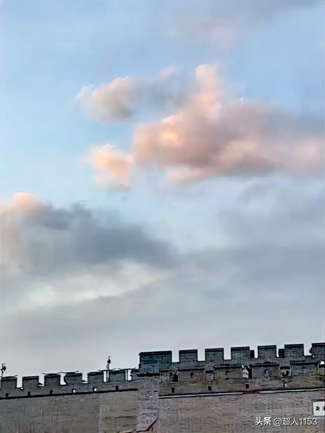 我家乡在北方，
每每到了夏天，
6~7月主城区常态的温度，36度到39度，最高气