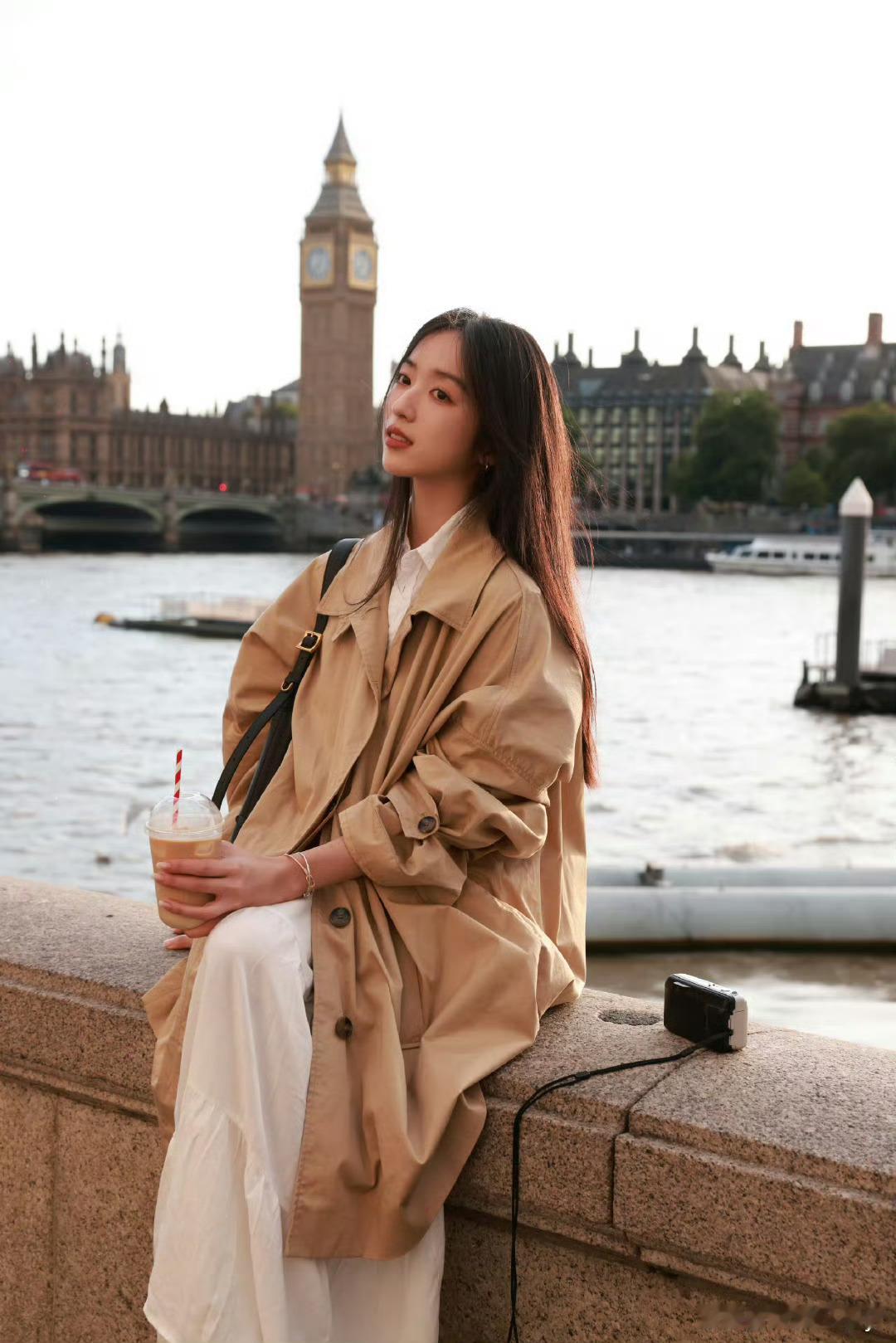 品牌回应翁青雅直播翻车第二次翻车来的如此猝不及防🤣🤣去年站她去骂孙乐言的人脸