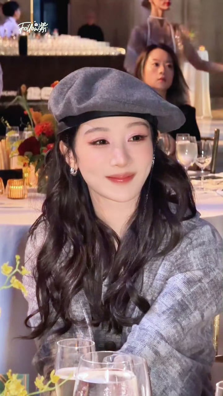 妈妈… 
