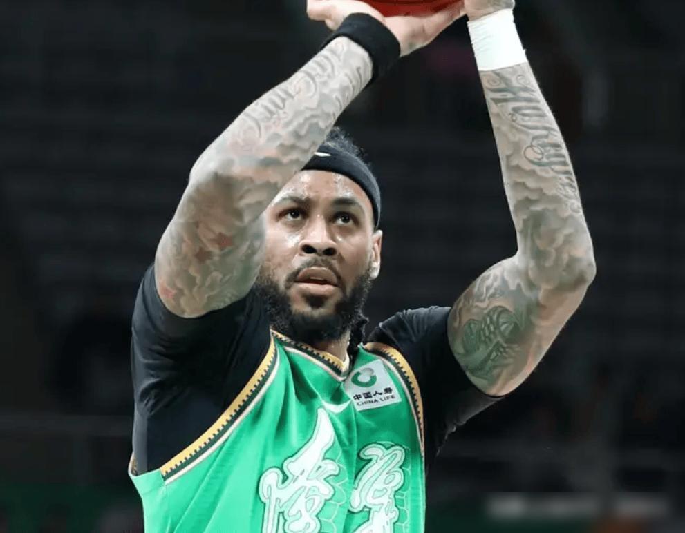 45分23篮板9抢断，双外援烧干了，球还是输了。

莫兰德在发布会上收起了往日的