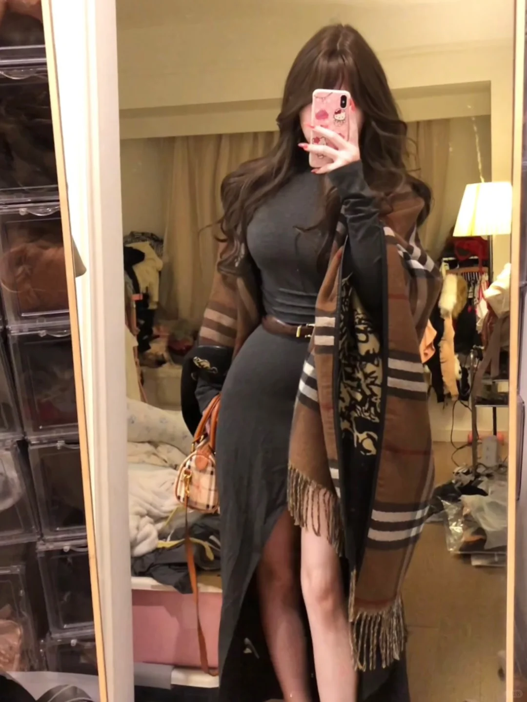 我嘞个美丽坏女人