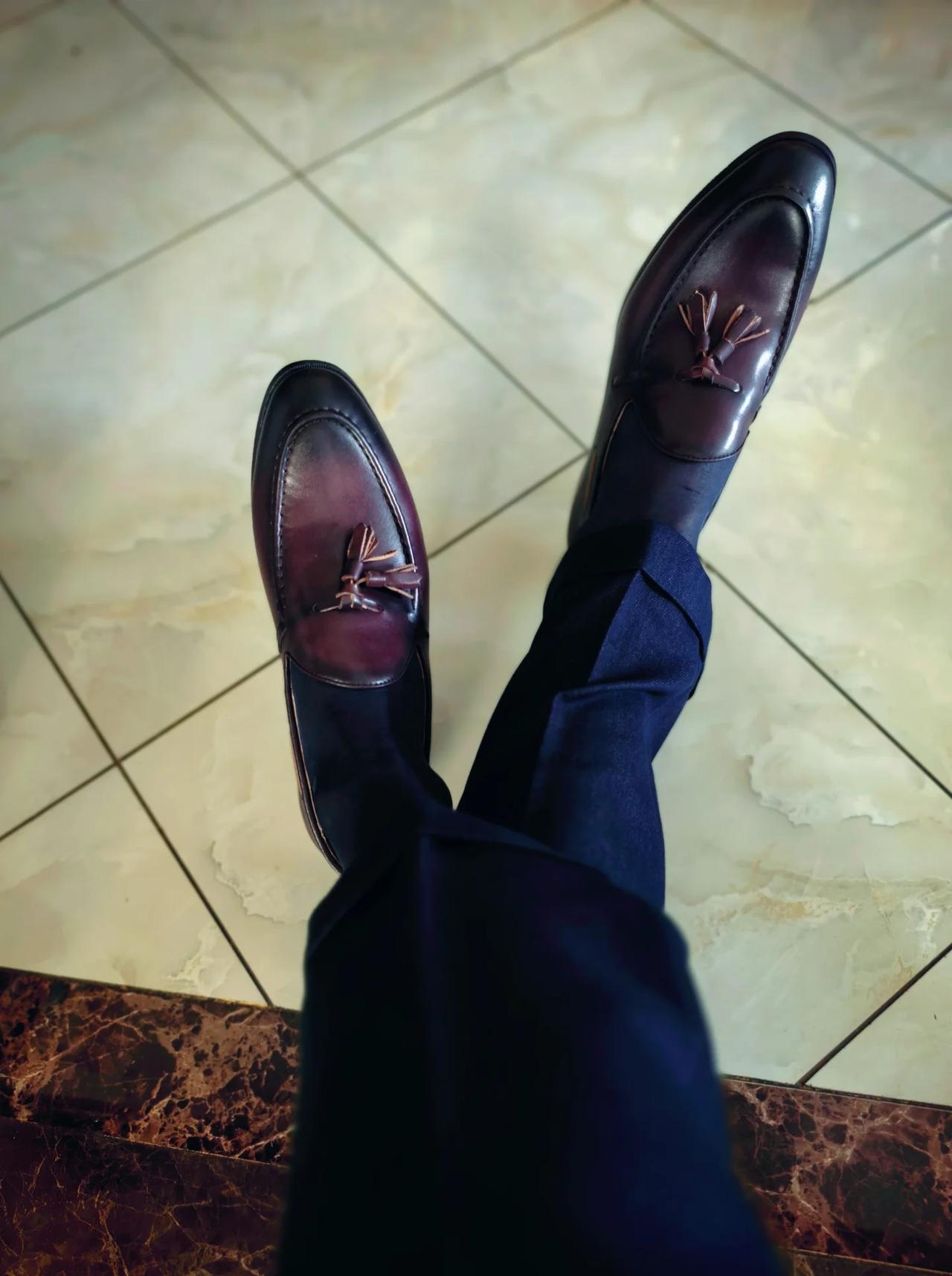 新不如旧～👞
周一换双新鞋👞…想喝咖啡☕乐福鞋穿搭  这一秒我正穿的鞋  成