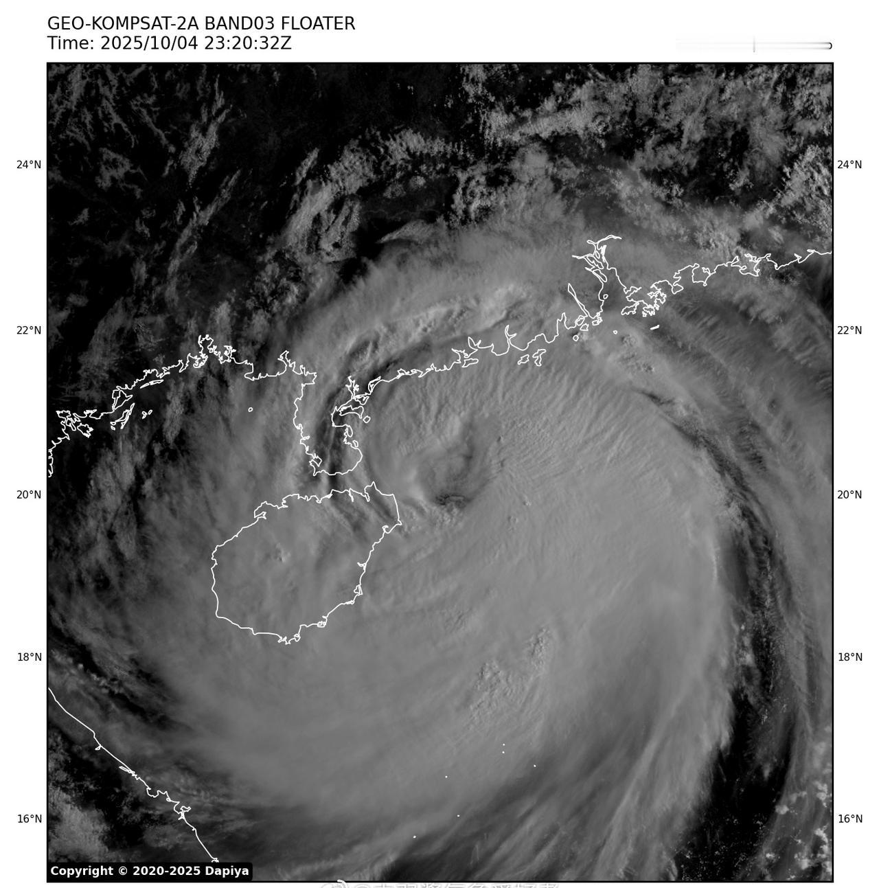 此外，今年第22号台风夏浪于今天凌晨生成，谷歌fnv3持续收束，基本可以排除登陆