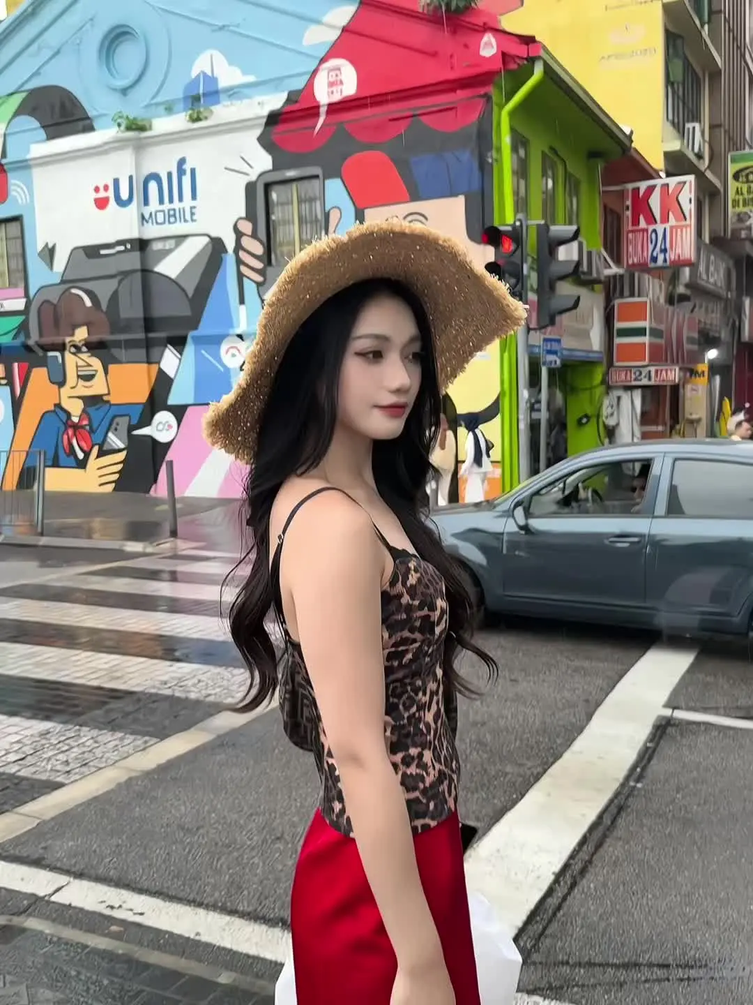 数着自己和你的距离 一个人去巴黎
