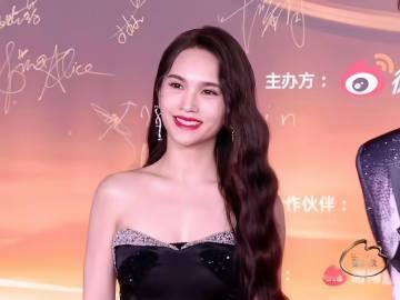 杨丞琳满四十减二十 谁能拒绝了杨丞琳的美貌了！果然就是会被这样的状态给打动到，给